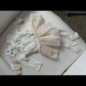 NWT baby girl tutu set